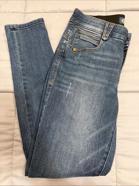 Democracy Light Blue Skinny Jeans - Faded Wash